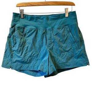 Athleta Trekkie‎ North Shorts Teal Size 8